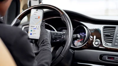 Податки для таксистів з 2027 року: ставка 10% і нові правила