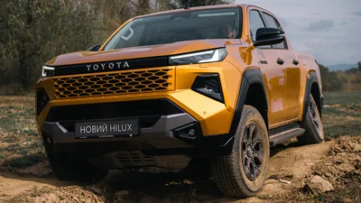 Новый Toyota Hilux дебютировал в Украине: мягкий дизельный гибрид, 204 л.с. и полный повод