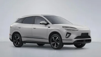 Продажі електромобілів в Україні впали вдвічі: ТОП авто