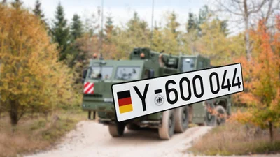 Чому військові авто в Німеччині їздять з номерами Y: цікава історія та секрети Бундесверу