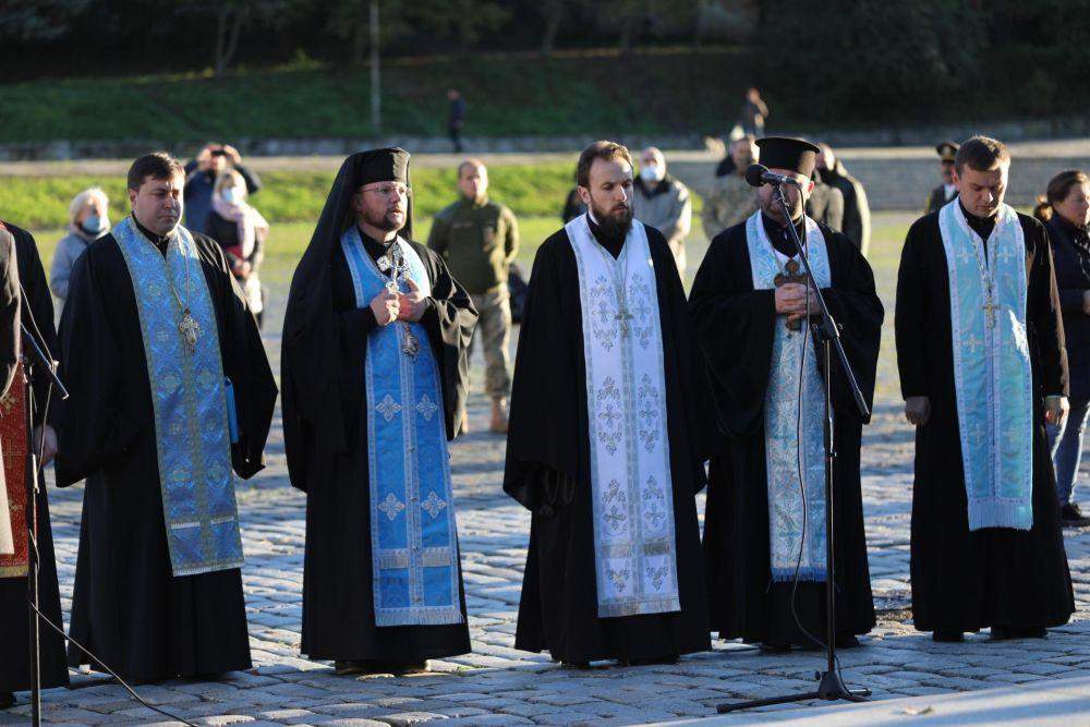 у Львові вшанували пам'ять загиблих героїв 