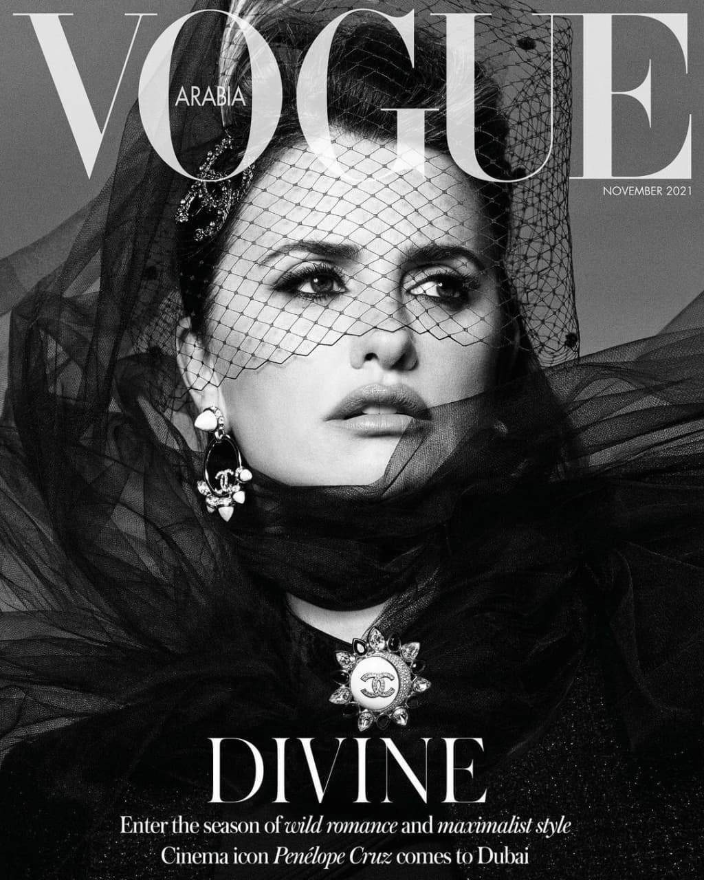 Панелопа Крус стала головною героїнею арабського глянцю / Фото з Vogue Arabia
