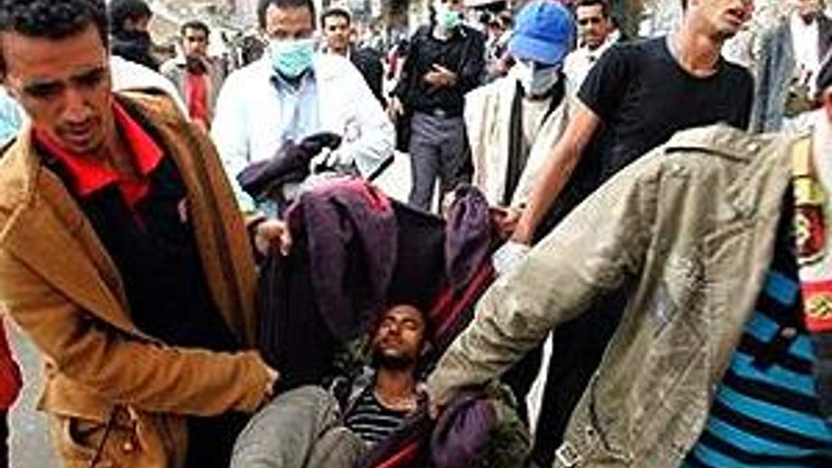Ємен: поліція застосувала сльозогінний газ і водомети 