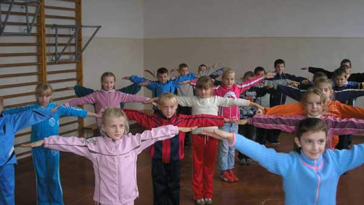 Табачник: Фізкультура в школах має бути щодня