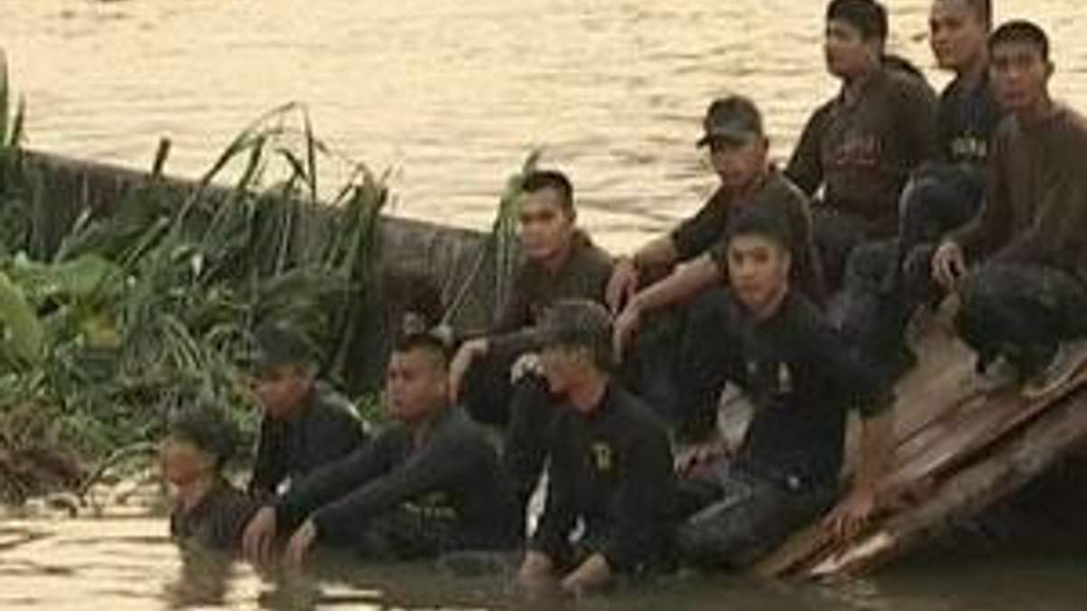 Близько 10 з 50 районів Бангкока повністю затоплені