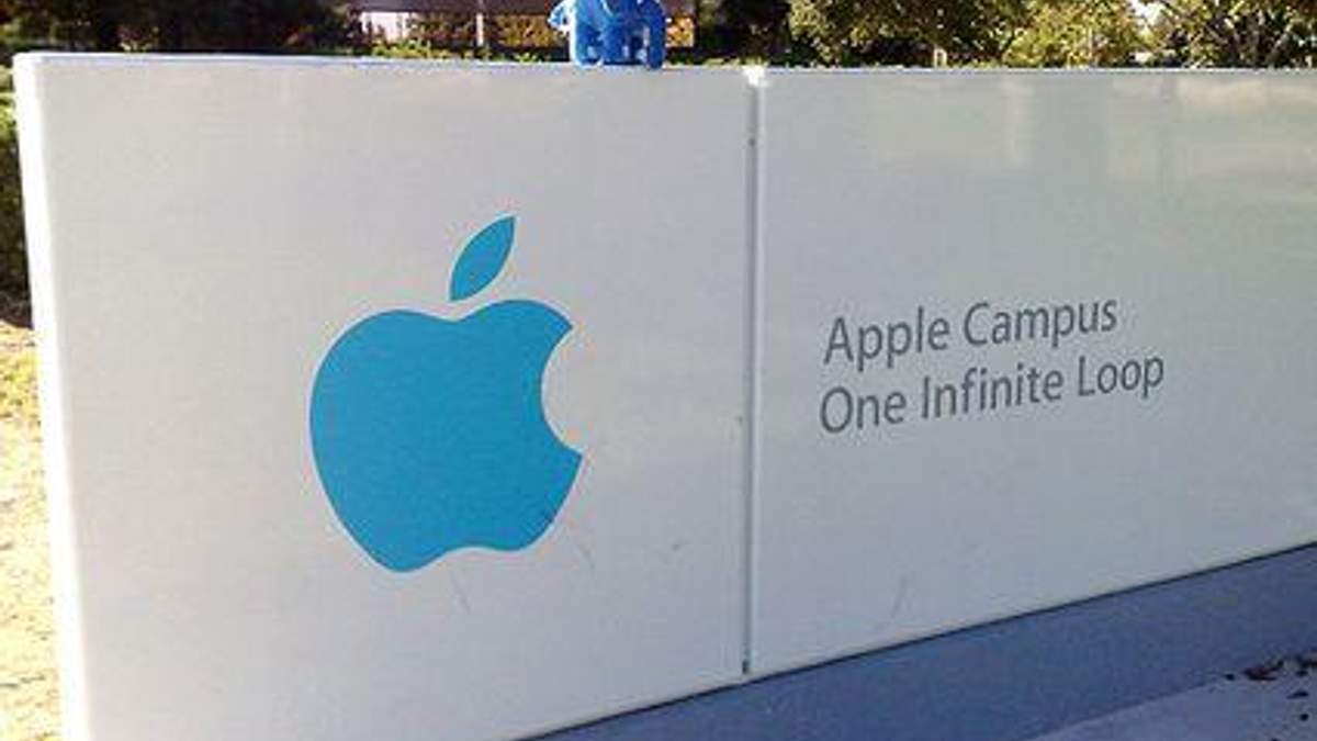СМИ: Apple сокращает производство iPhone 4S и iPad2