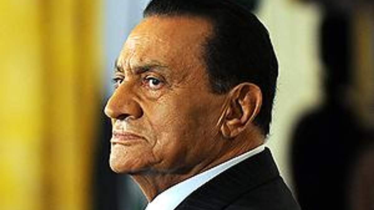 Египет: 5 тысяч полицейских будут охранять суд над Мубараком