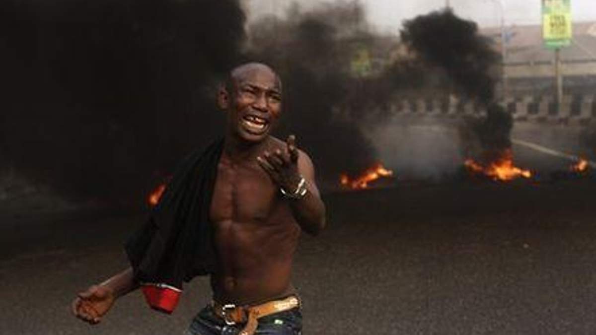 У Нігерії після погромів християн підпалили мечеть