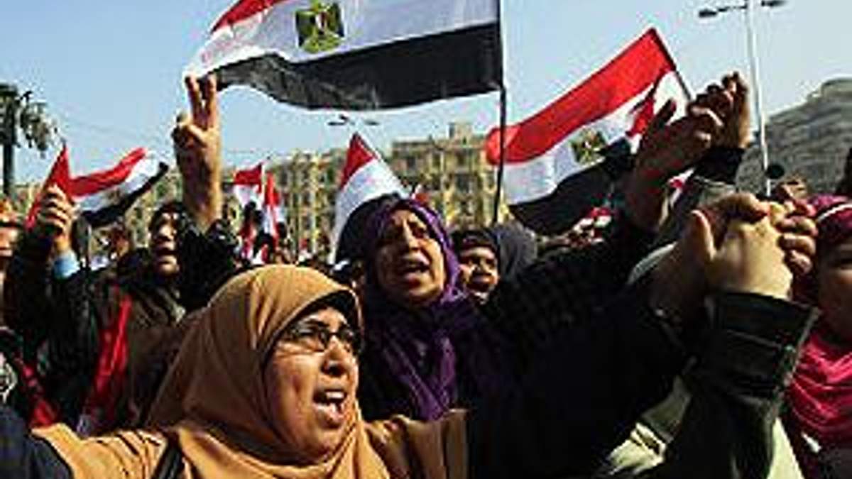 Египет: Демонстранты требуют казнить Мубарака