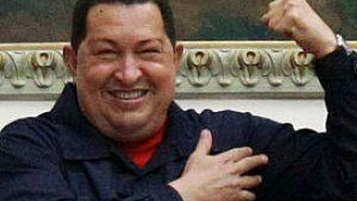 Уго Чавес завершил курс радиотерапии в Гаване