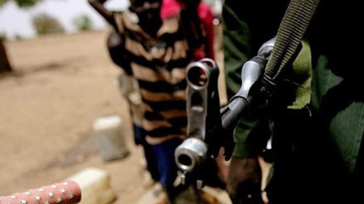 Переговори між двома Суданами закінчилися бомбардуваннями