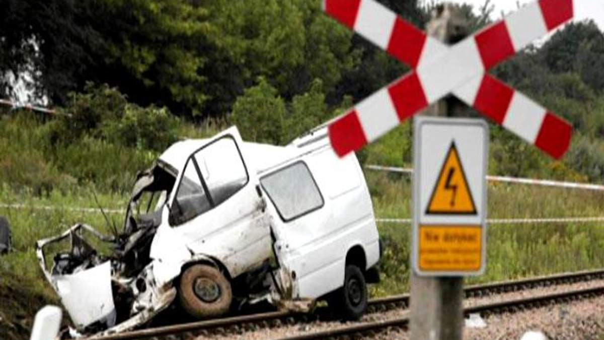 Все пострадавшие в аварии на польской железной дороге - из Тернопольской области