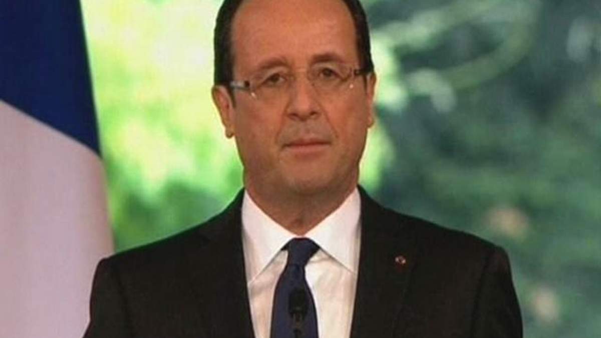 У Франції президента Олланда підтримує лише 37% населення