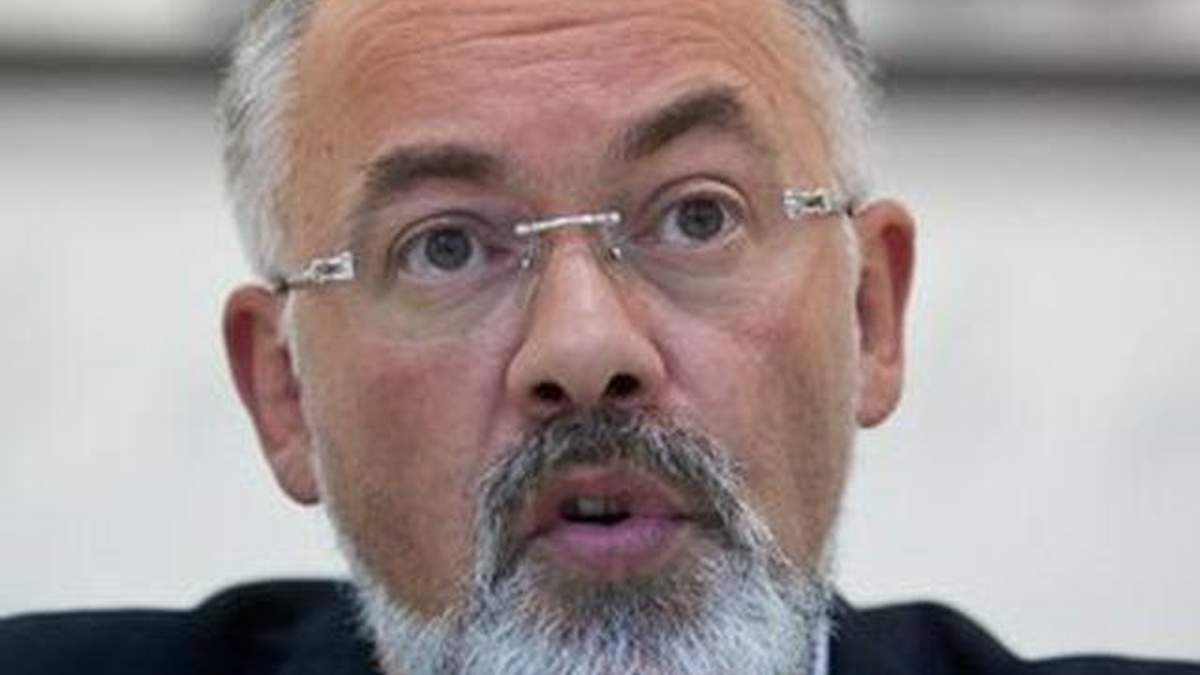 Диктант національної єдності Дмитро Табачник не писатиме