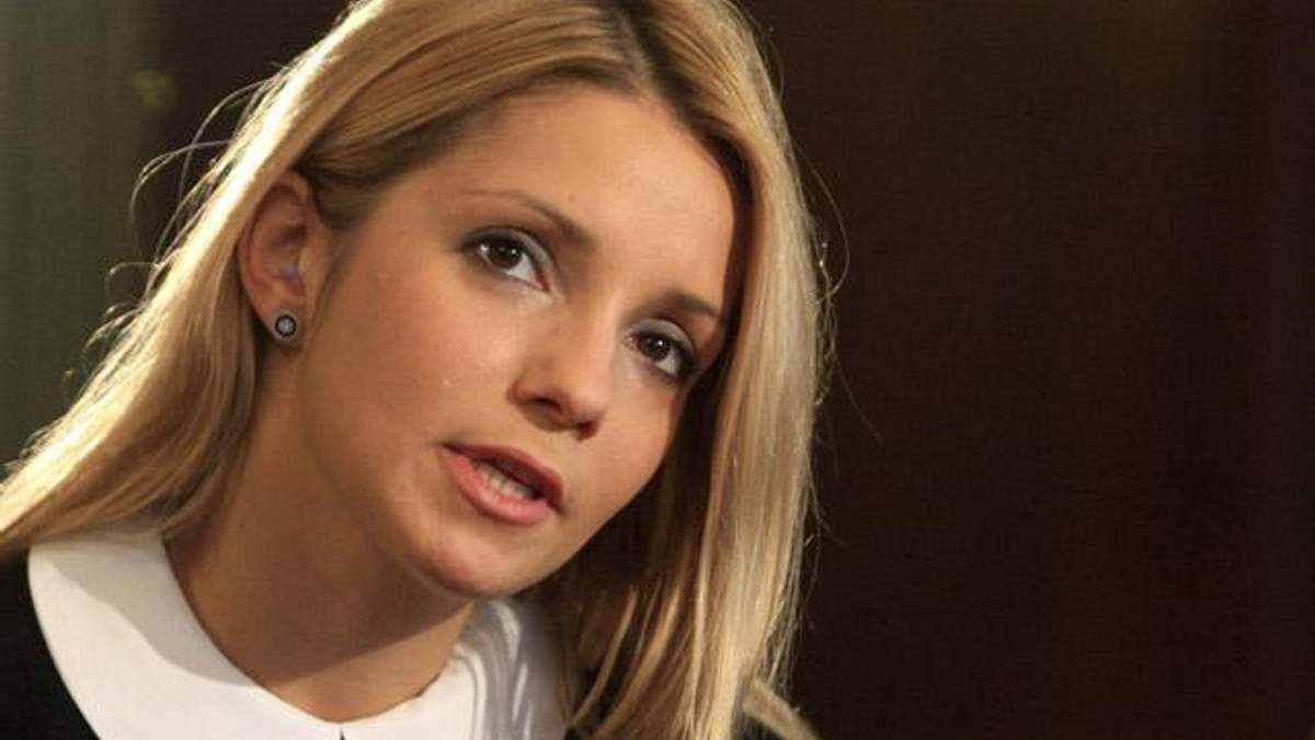 Евгения Тимошенко не знает, что происходит с мамой, ее не пустили в больницу