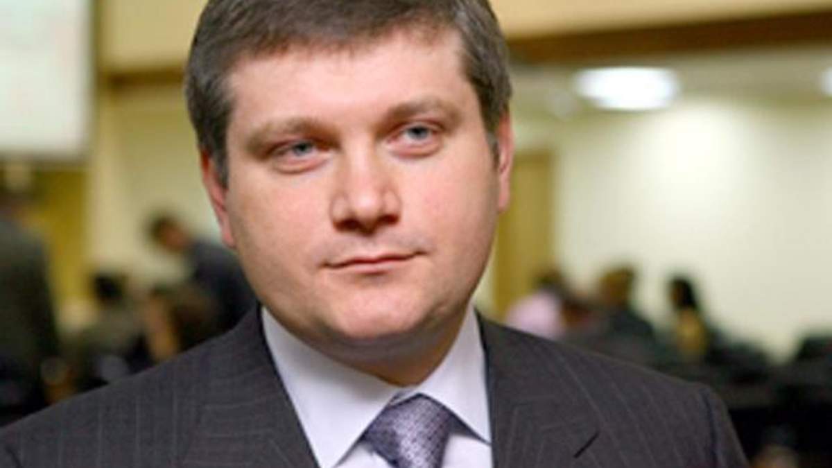 Вілкул вже летить у Донецьк на місце авіакатастрофи