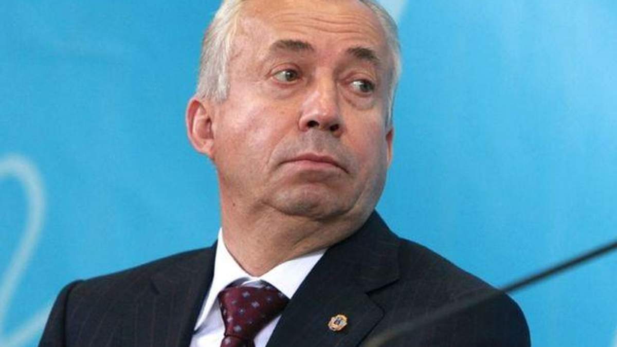 Донецкий мэр советует брать пример не с Кличко, а с Ахметова