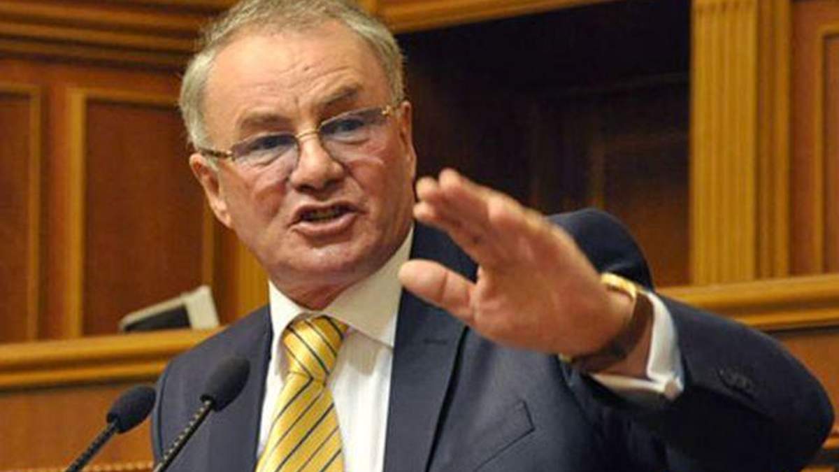 Багато хто чекає, що останній дзвоник пролунає для вас, – Яворівський Табачнику