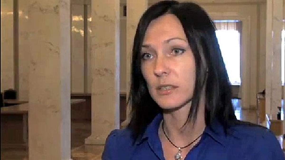 Сніцарчук каже, що є свідки, які "бачили", як вона просила себе побити