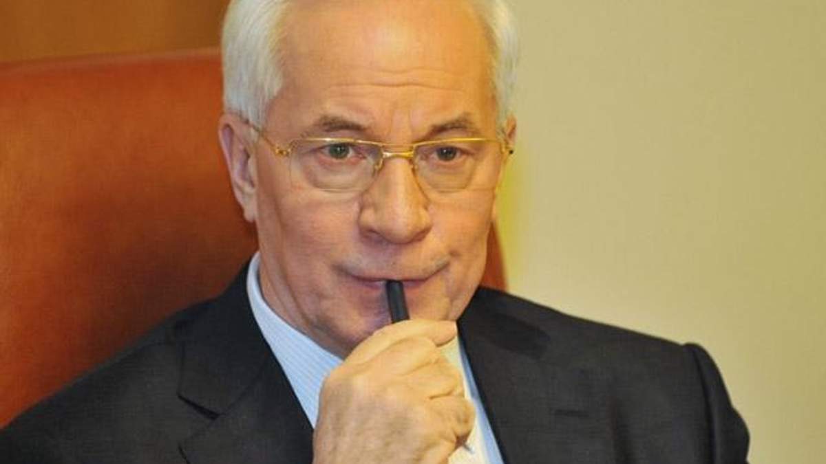 Азаров дав час на пропозиції врегулювання торгової війни з Росією до понеділка Азаров дав час на пропозиції врегулювання торгової війни з Росією до понеділка