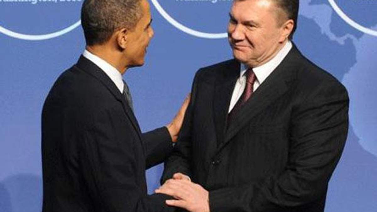 Янукович поговорив з Обамою про євроінтеграцію України і ситуацію в Сирії