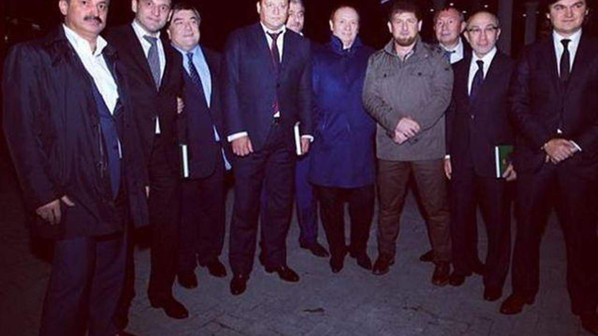 Кернес, Добкін і нардепи-регіонали погостювали у Кадирова (Фото)