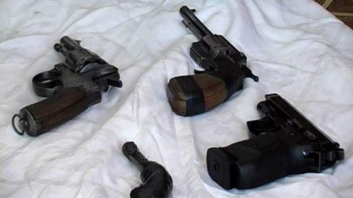 Кожні 75 секунд у світі від нелегальної зброї гине людина, - Інтерпол