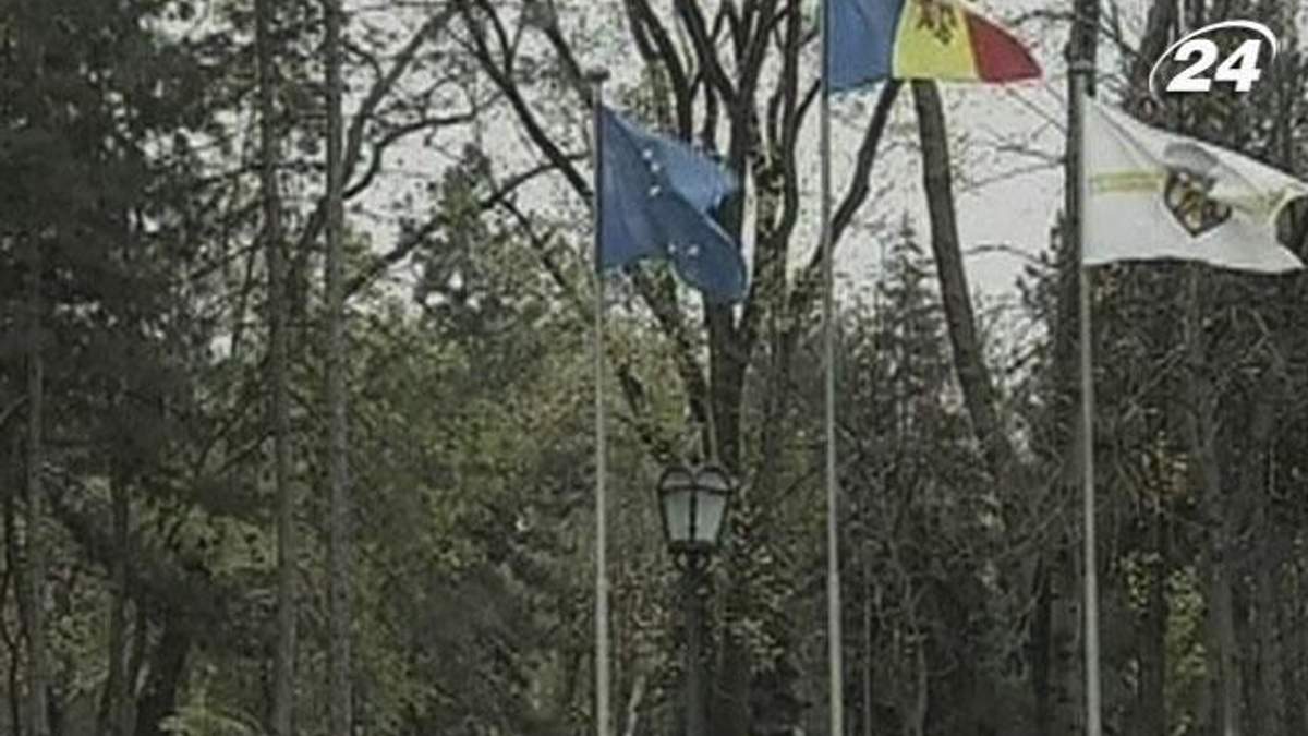 Молдавани з біометричними паспортами їздитимуть у ЄС без віз