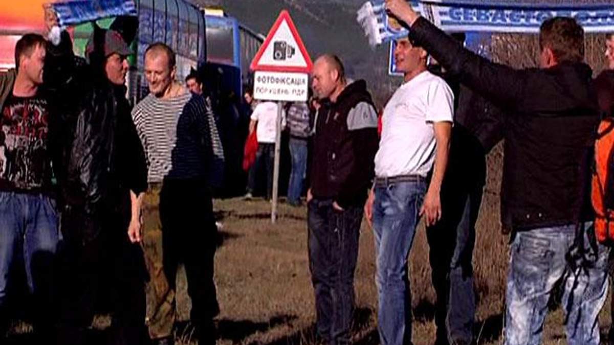 Підтримати антимайдан у Києві їдуть півтисячі севастопольців