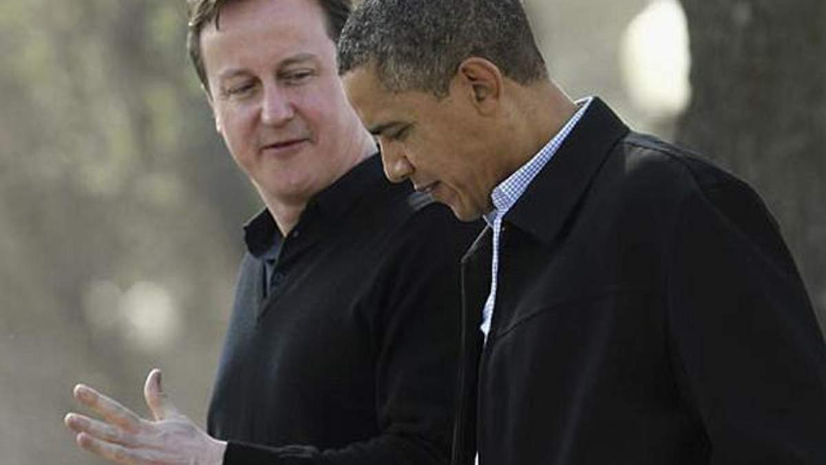 Обама і Кемерон дали Путіну кілька годин на виведення військ з Криму