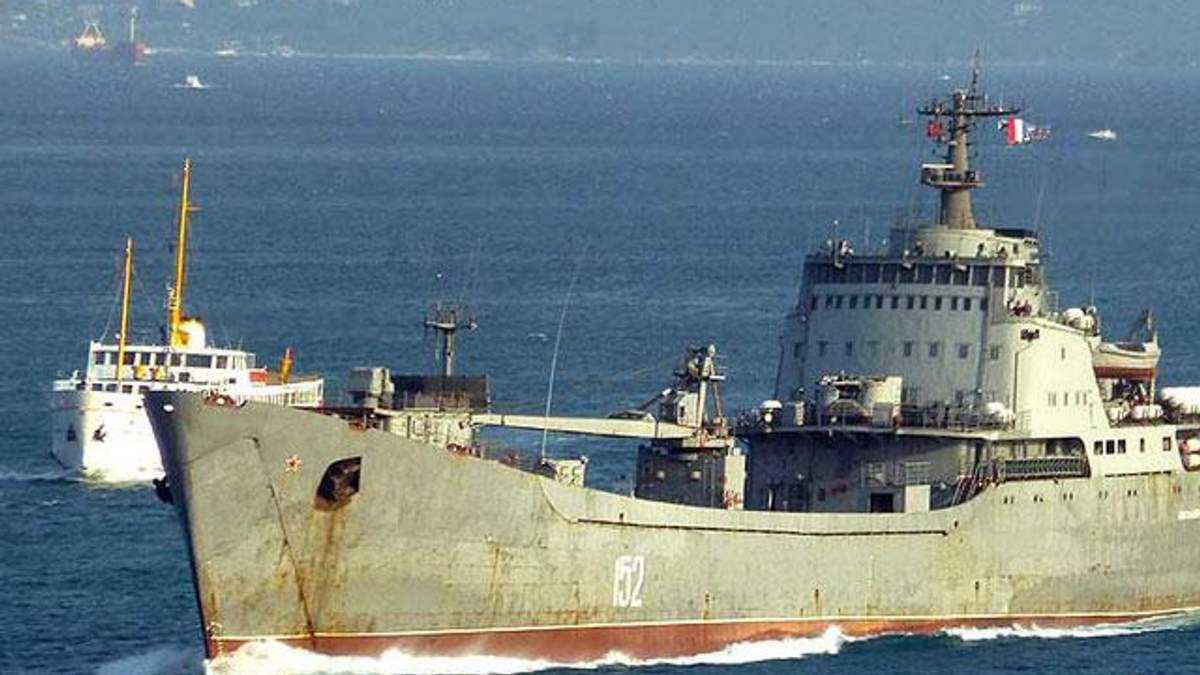 Командование ЧФ РФ и ВМС Украины требует политических переговоров Командование ЧФ РФ и ВМС Украины требует политических переговоров