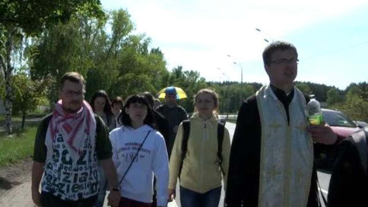Паломники УГКЦ пройшли від Києва до Вишгорода