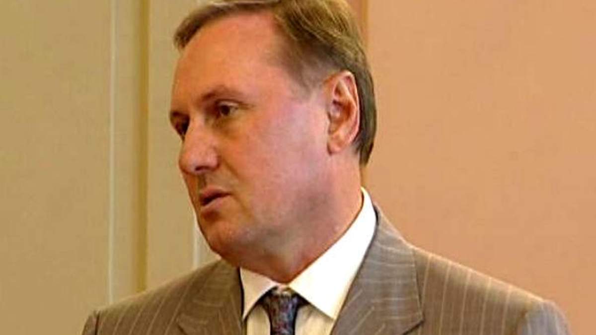 Дайджест подій за тиждень: кримінальна справа проти Єфремова, Росія блокує українське