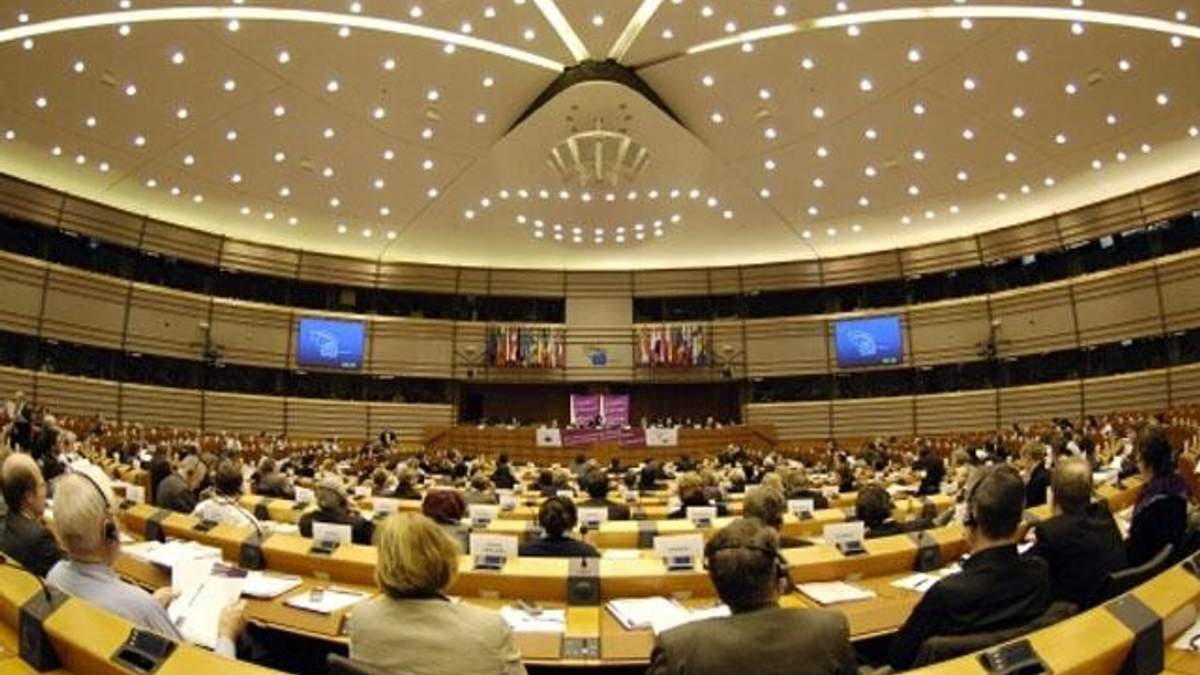 Посли ЄС завтра обговорять санкції проти РФ, — ЗМІ