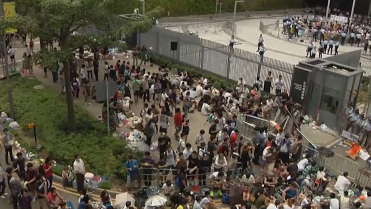 Більше тисячі студентів вийшли на протест у Гонконгу