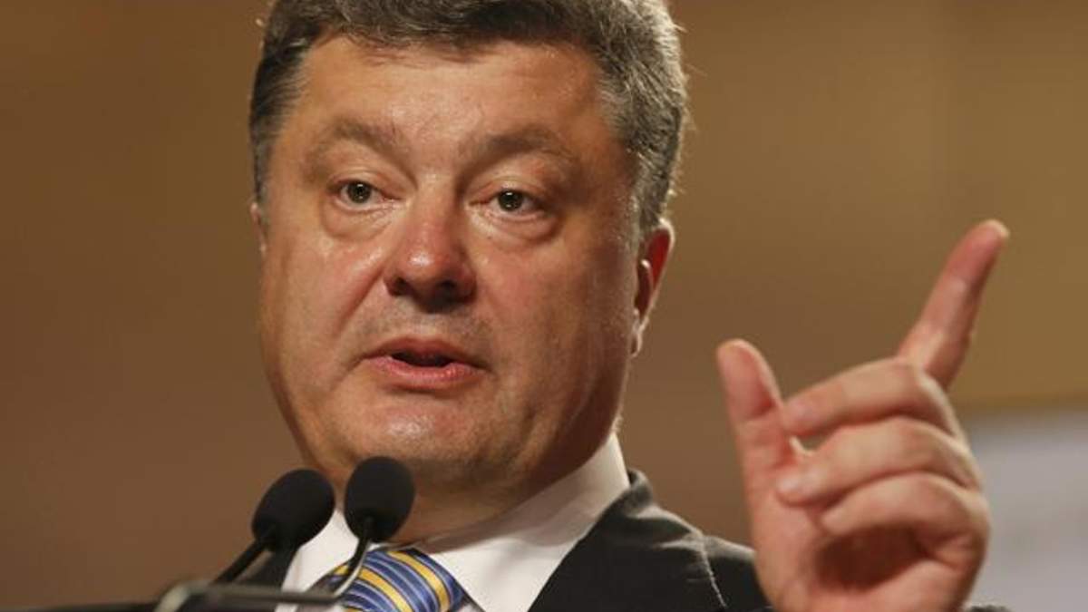 Моя мета — незалежність країни, — Порошенко про переговори у Мілані