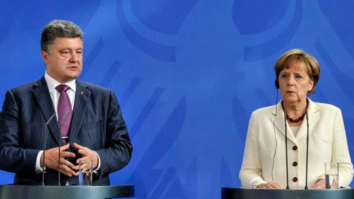 Порошенко в Мілані проводить зустріч із Меркель (Фото)