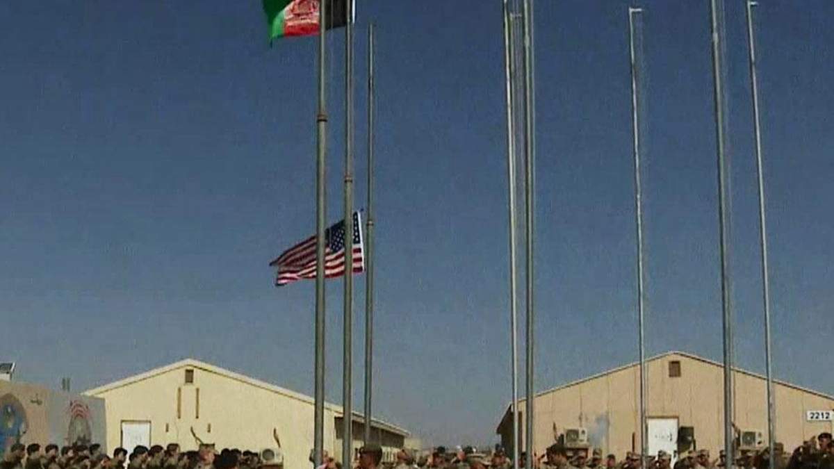 Войска Великобритании и США покинули юг Афганистана