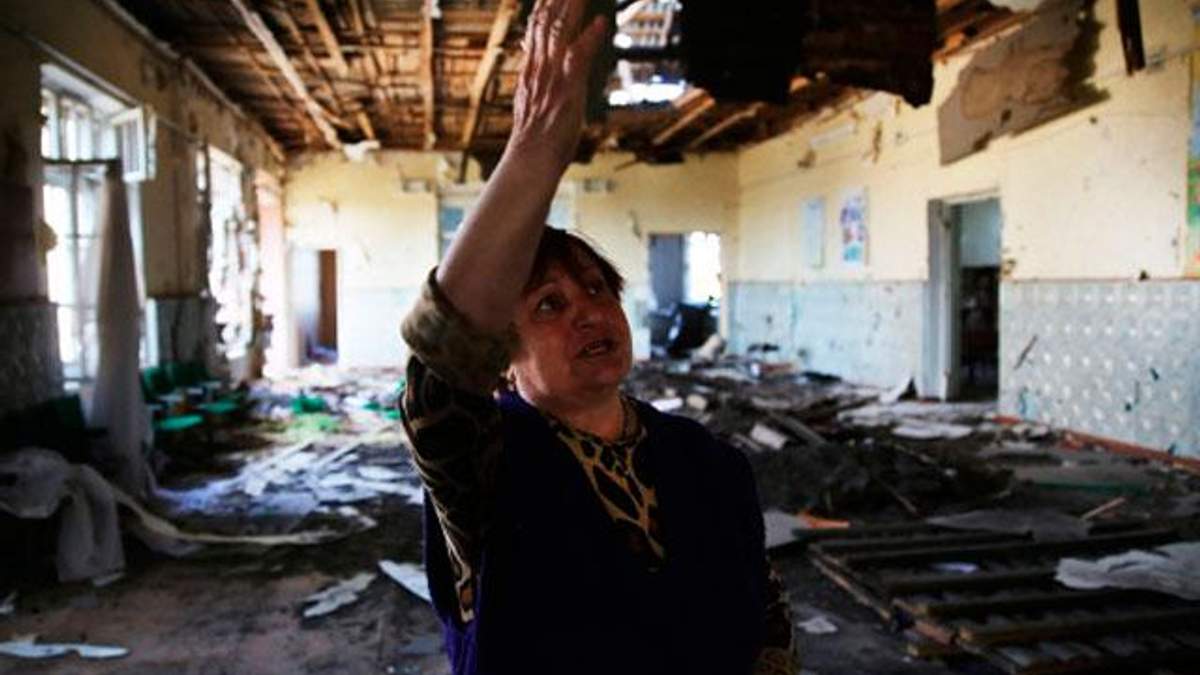 Терористи обстріляли житлові квартали поблизу Донецька, — штаб АТО