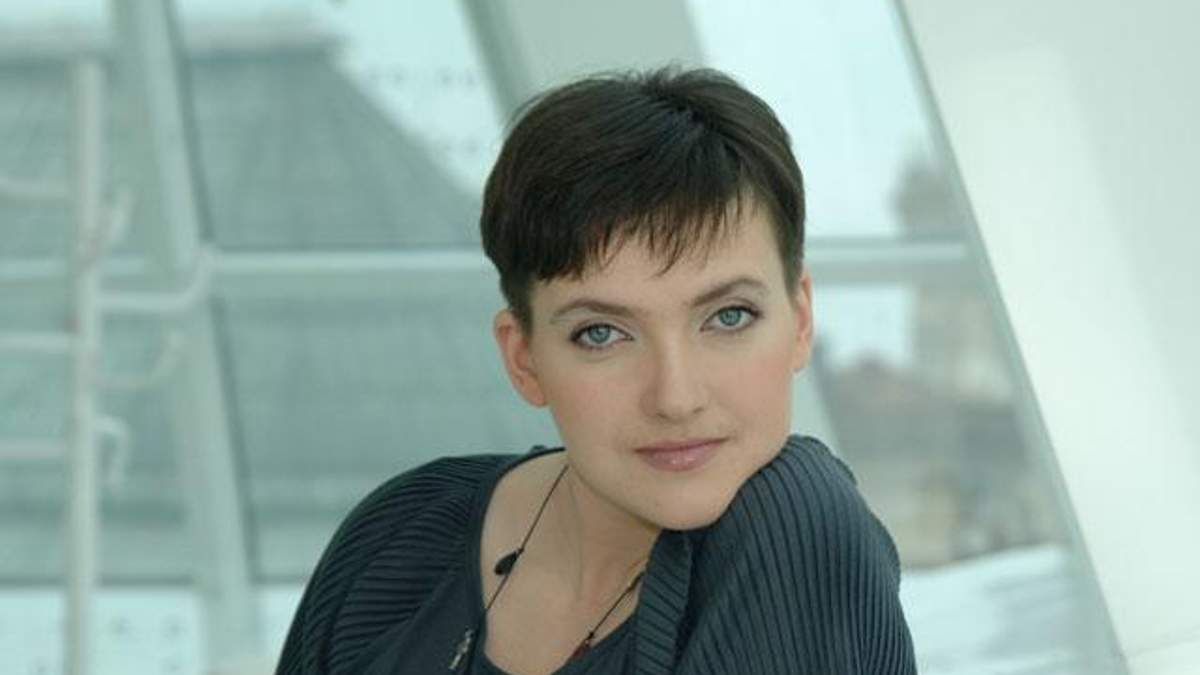 Савченко отримала посвідчення депутата (Фото)