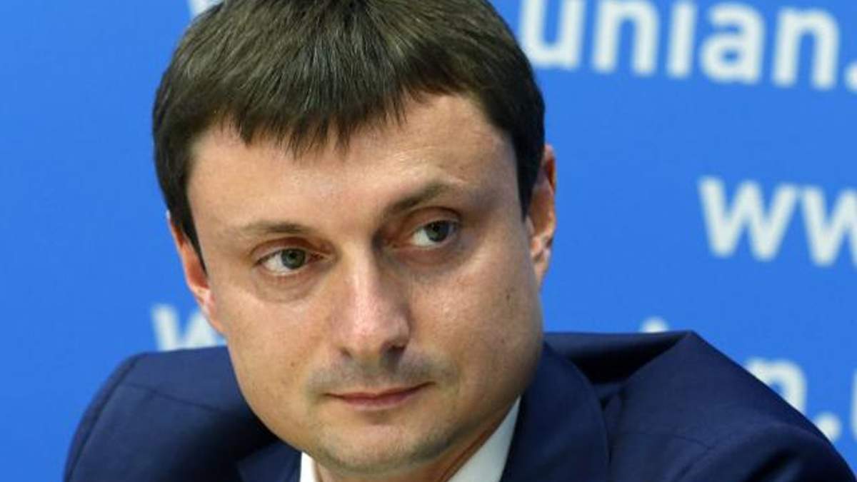 Кабмін звільнив заступника міністра енергетики за дозвіл закуповувати електроенергію в РФ