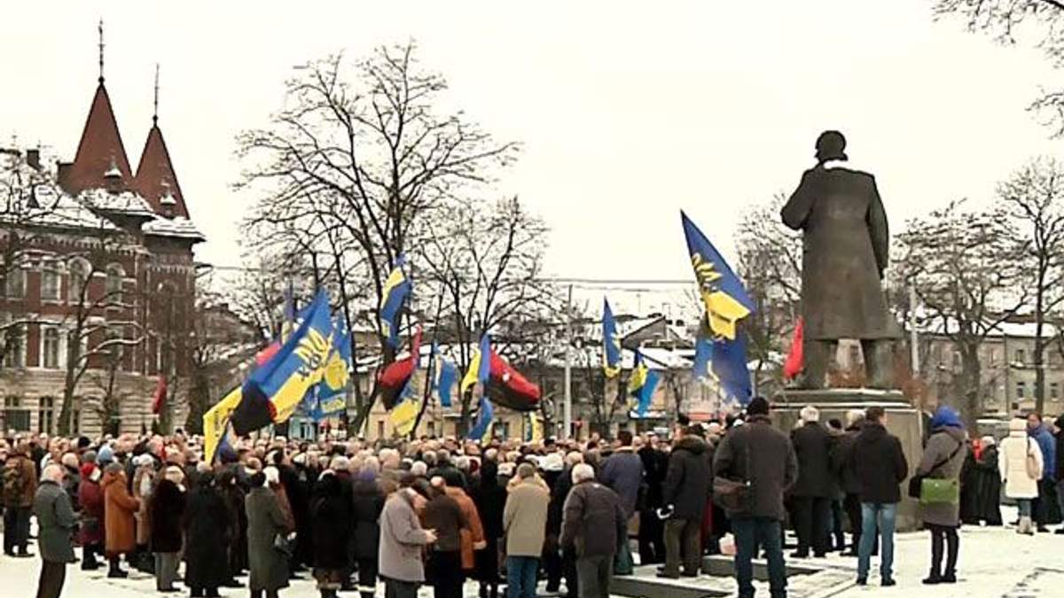 У Львові вшанували пам'ять про Бандеру