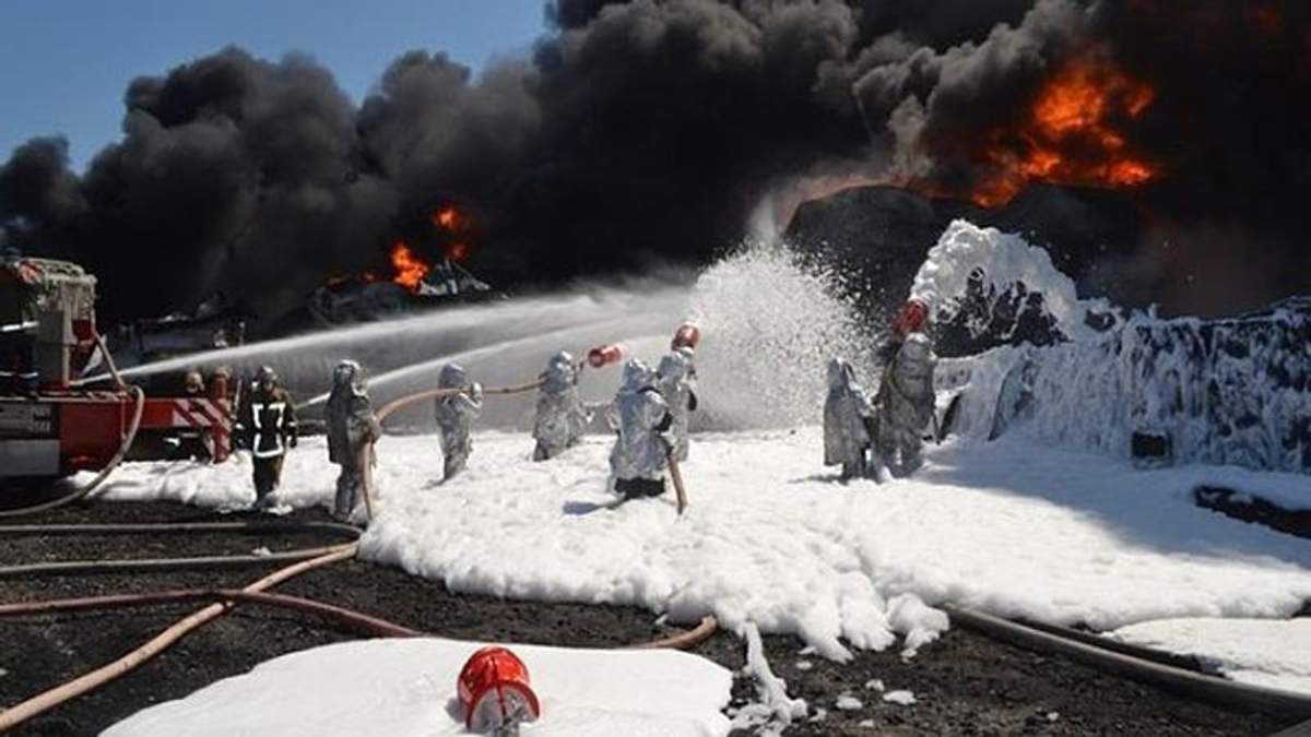 Что делать государству после взрыва на нефтебазе в Василькове?