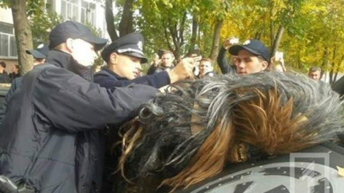 Как одесская полиция задержала Чубаку. Появилось видео