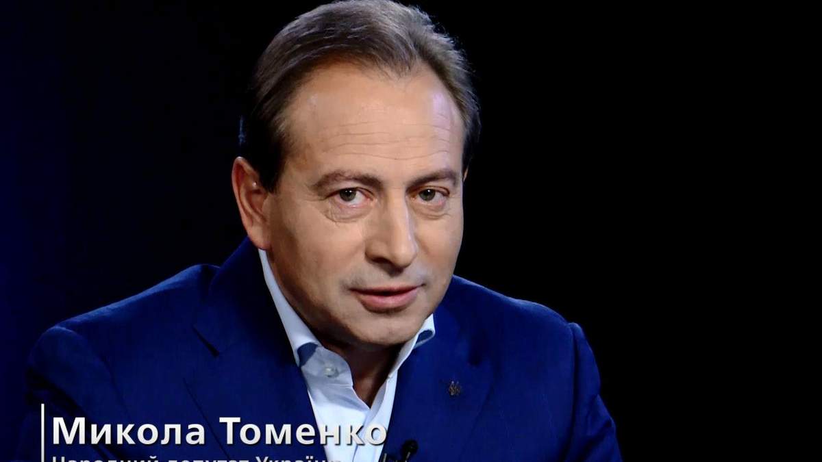 Порошенко принимает на себя отрицательный рейтинг Яценюка, — Томенко