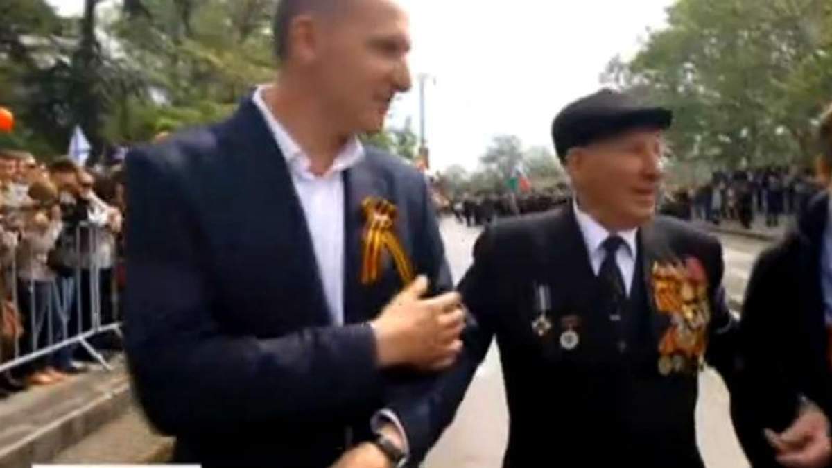 Голова вінницької поліції прийшов на парад з Путіним в окупованому Криму 