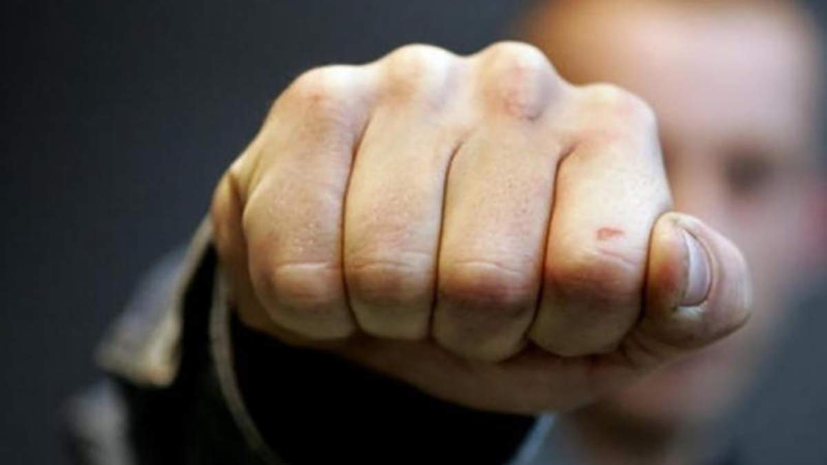 У Вінниці судитимуть поліцейських, які побили затриманого У Вінниці судитимуть поліцейських, які побили затриманого
