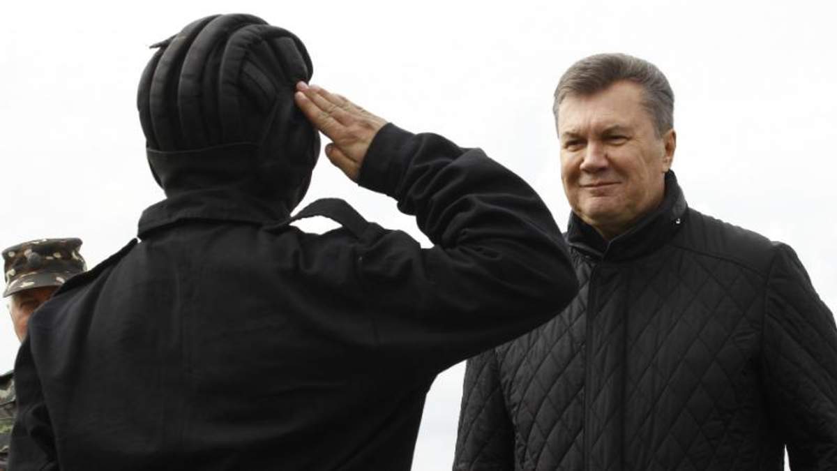 Матиос сделал неожиданное заявление, кто мог помочь Януковичу и компании избежать наказания