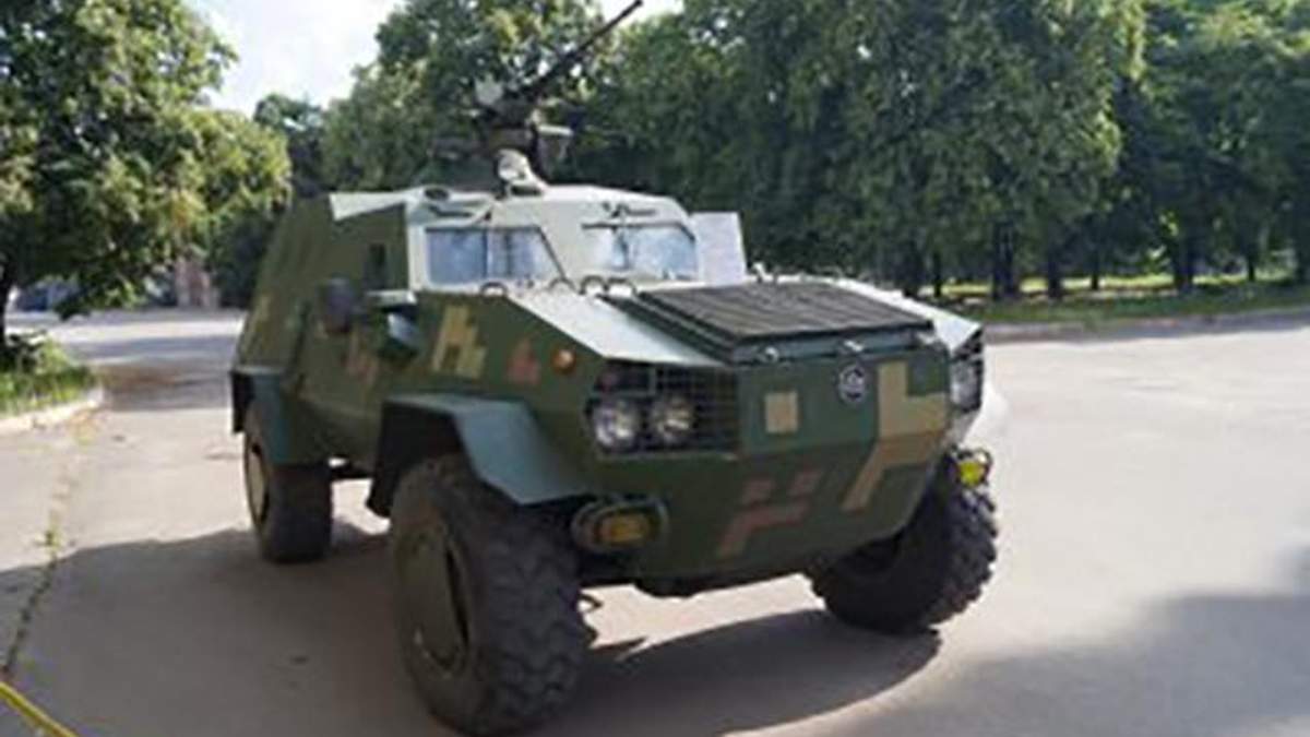Українська армія отримає десятки броньовиків "Дозор-Б" від "Укроборонпрому"