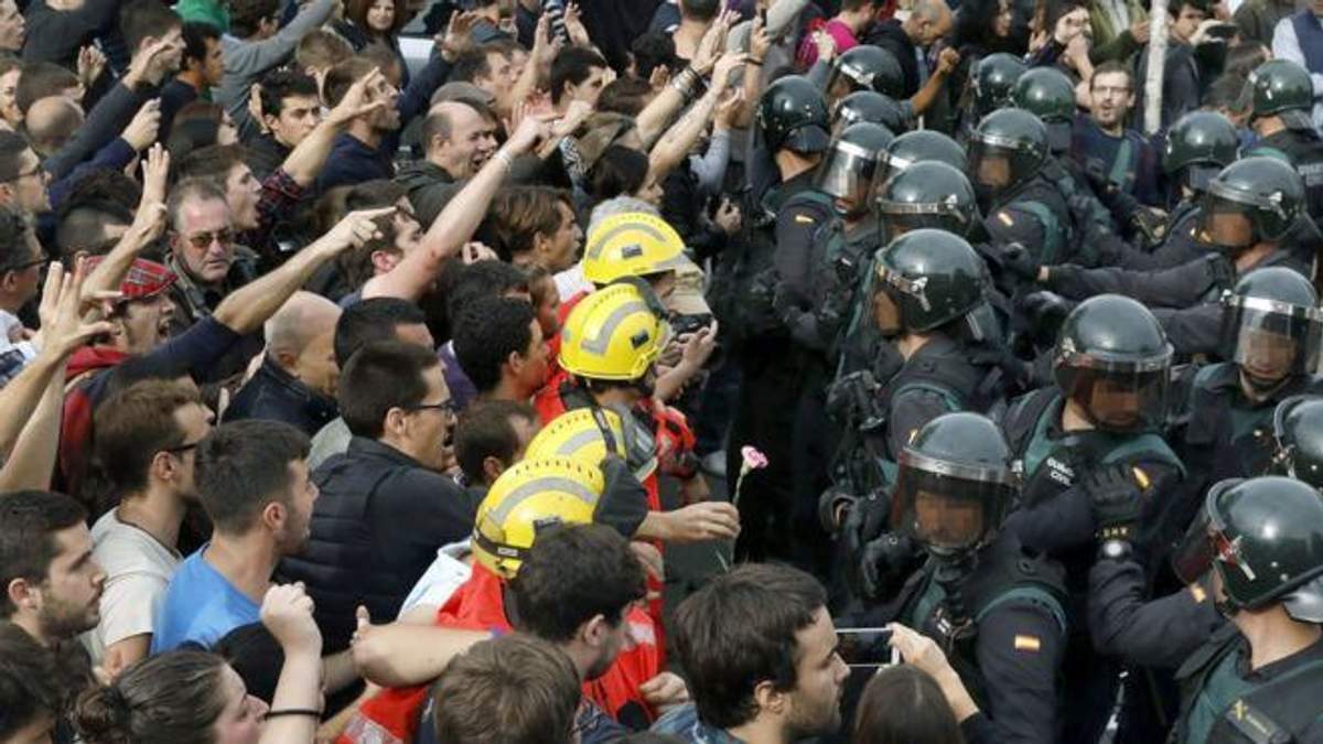 Чи мала право іспанська влада так реагувати на референдум у Каталонії: думка дипломата